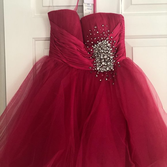 Sherri Hill Dresses & Skirts - Sherri Hill Fuchsia Dress